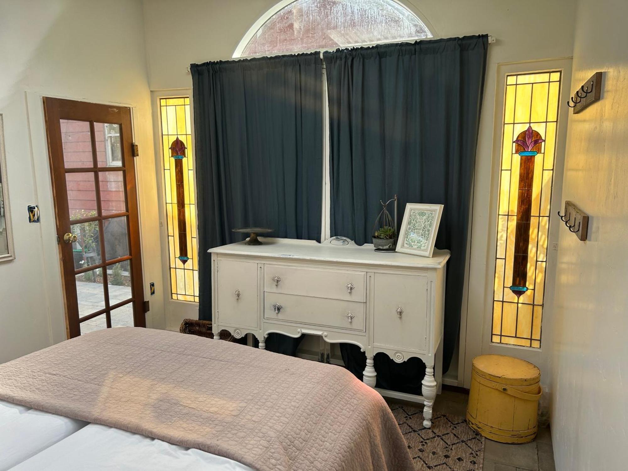 Big Red Lodge Cottage ซานดิเอโก ภายนอก รูปภาพ